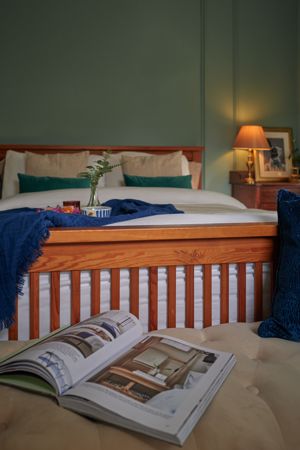 Photo 3- click for photo gallery